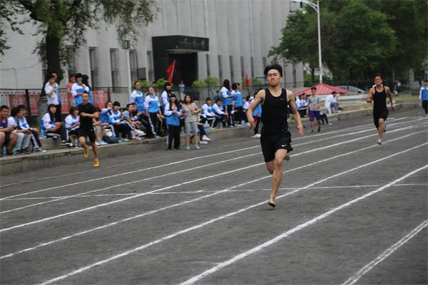 beat365第八届田径运动会圆满成功