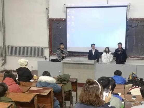 beat365成功举办“大学,你好”主题交流会